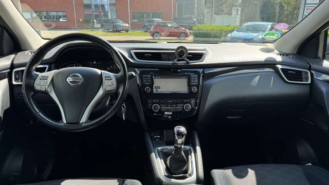 NISSAN QASHQAI SUV 5-drs