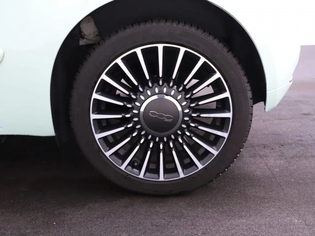 FIAT 500 Hatchback 3 drs