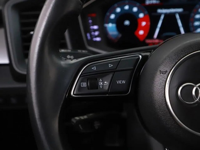 AUDI A1 Hatchback 5 drs