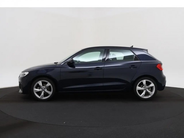 AUDI A1 Hatchback 5 drs