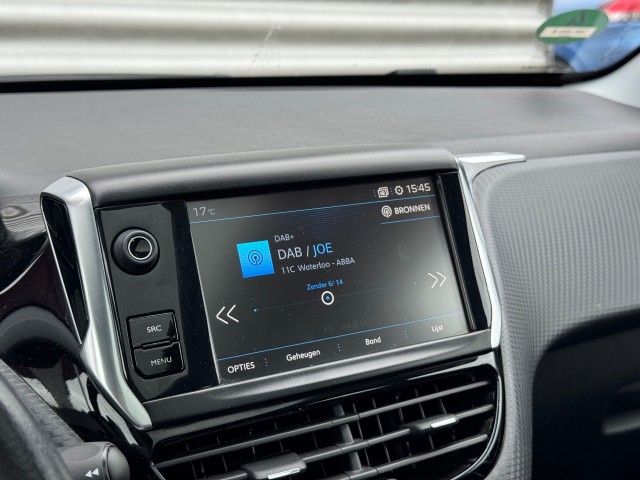 PEUGEOT 2008 SUV 5-drs