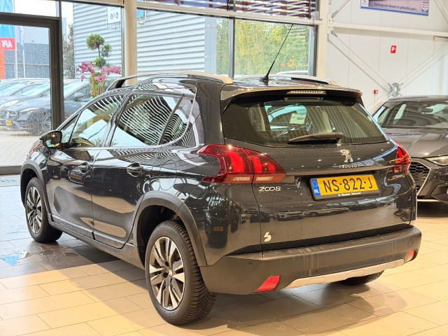 PEUGEOT 2008 SUV 5-drs