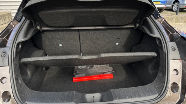 NISSAN JUKE SUV 5-drs