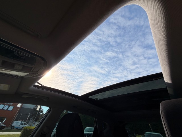 HYUNDAI TUCSON SUV 5-drs