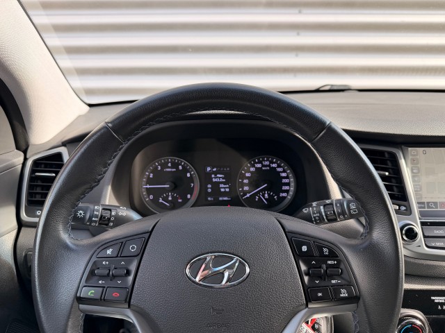 HYUNDAI TUCSON SUV 5-drs