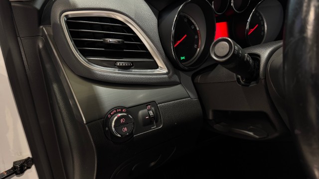 OPEL MOKKA SUV 5-drs