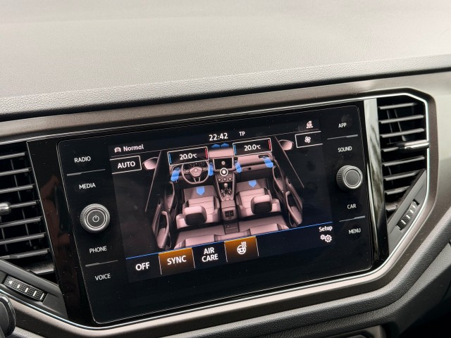 VOLKSWAGEN T-ROC SUV 5-drs