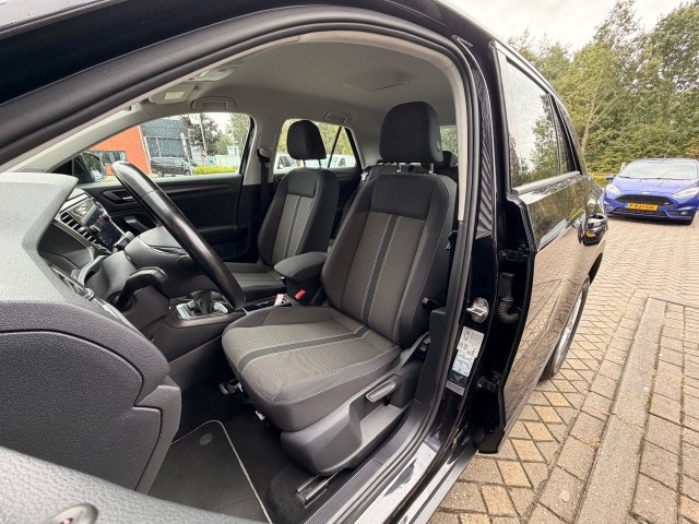 VOLKSWAGEN T-ROC SUV 5-drs