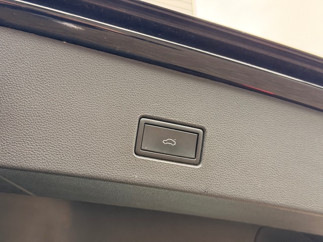 VOLKSWAGEN T-ROC SUV 5-drs