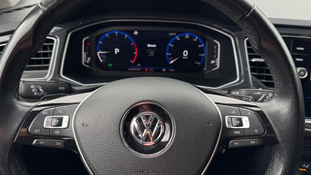 VOLKSWAGEN T-ROC SUV 5-drs