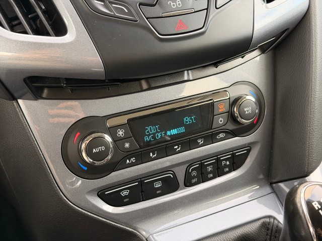 FORD FOCUS Stationwagon 5 drs