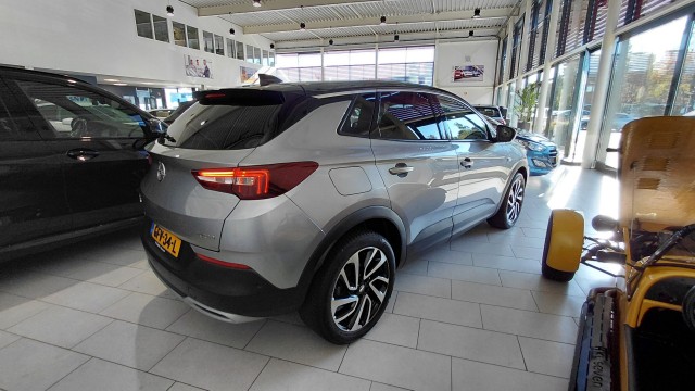 OPEL GRANDLAND X SUV 5-drs