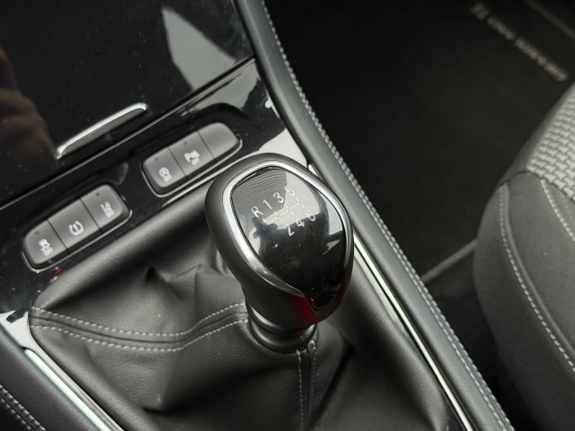 OPEL GRANDLAND SUV 5-drs