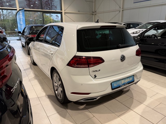VOLKSWAGEN GOLF Hatchback 5 drs