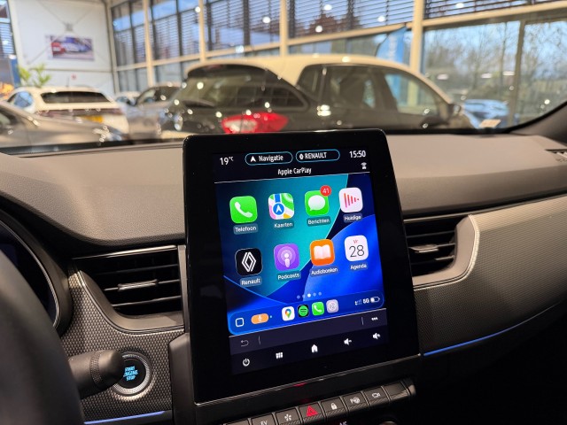 RENAULT ARKANA SUV 5-drs