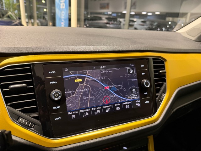 VOLKSWAGEN T-ROC SUV 5-drs