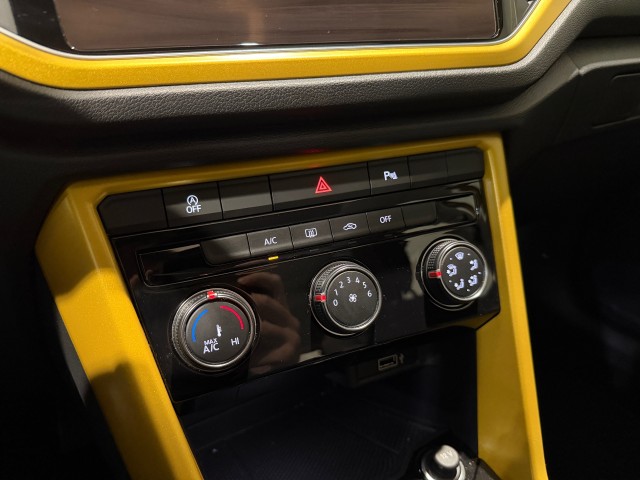 VOLKSWAGEN T-ROC SUV 5-drs