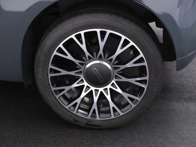 FIAT 500 Hatchback 3 drs