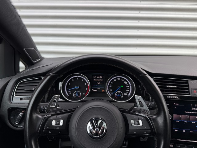 VOLKSWAGEN GOLF Hatchback 5 drs