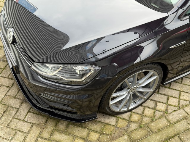 VOLKSWAGEN GOLF Hatchback 5 drs