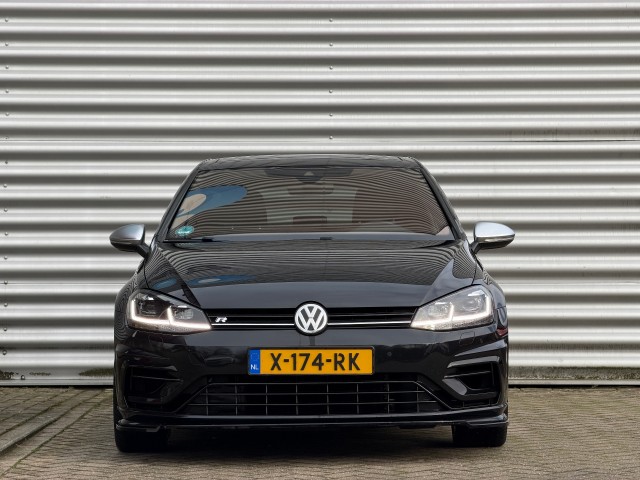 VOLKSWAGEN GOLF Hatchback 5 drs