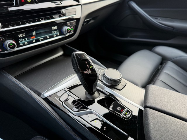 BMW 5-SERIE Sedan 4 drs