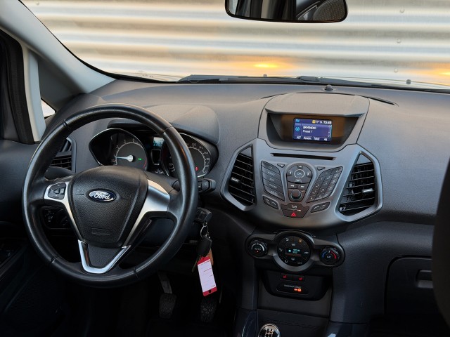 FORD ECOSPORT SUV 5-drs