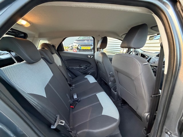 FORD ECOSPORT SUV 5-drs