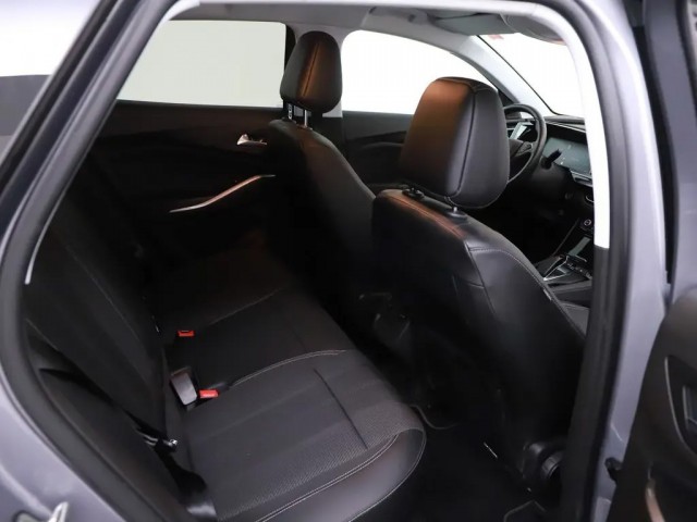 OPEL GRANDLAND SUV 5-drs