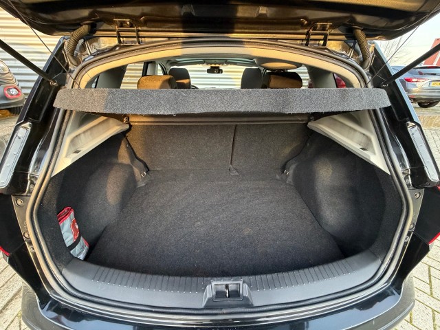 NISSAN QASHQAI SUV 5-drs