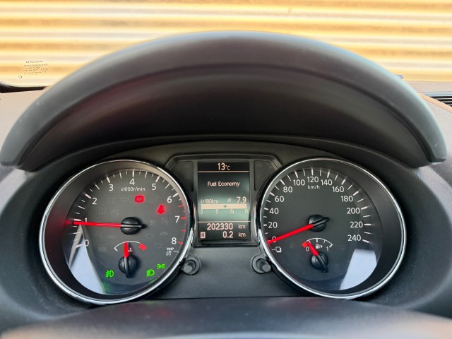 NISSAN QASHQAI SUV 5-drs