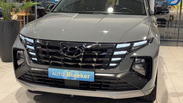 HYUNDAI TUCSON SUV 5-drs