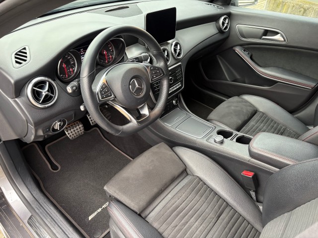 MERCEDES-BENZ CLA-KLASSE Stationwagon 5 drs