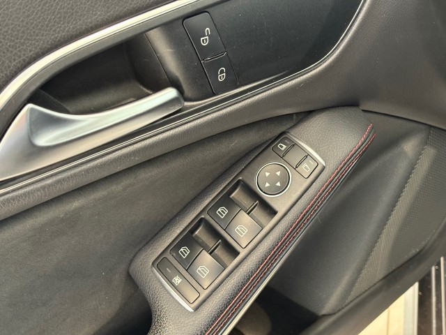 MERCEDES-BENZ CLA-KLASSE Stationwagon 5 drs