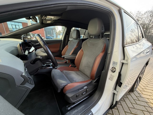 VOLKSWAGEN ID.4 SUV 5-drs