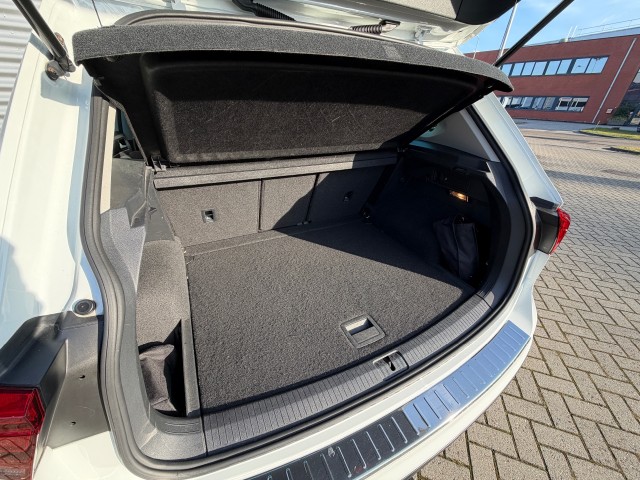 VOLKSWAGEN TIGUAN SUV 5-drs