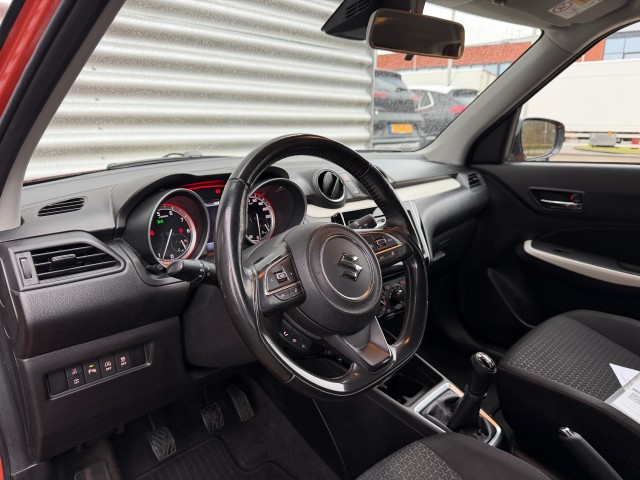 SUZUKI SWIFT Hatchback 5 drs