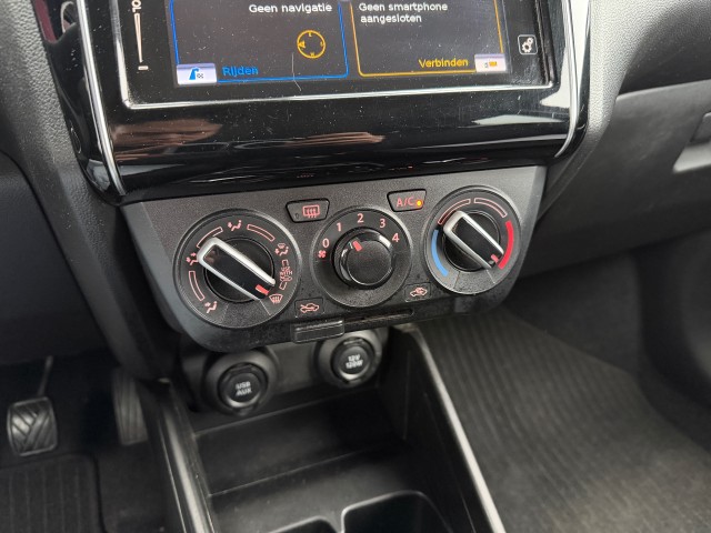 SUZUKI SWIFT Hatchback 5 drs