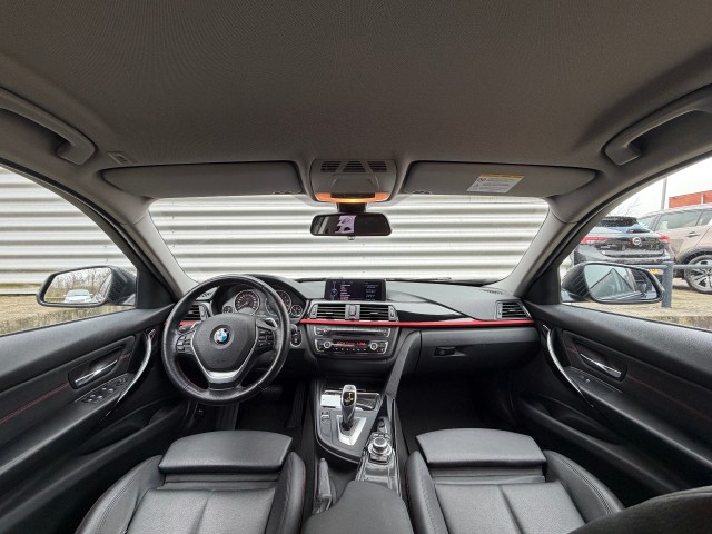 BMW 3-SERIE Sedan 4 drs