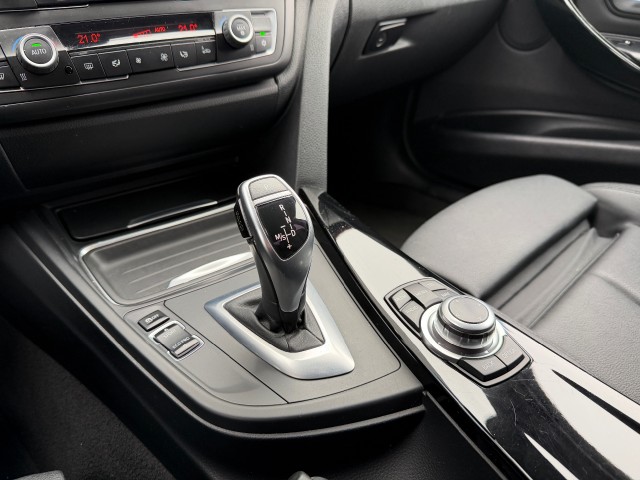 BMW 3-SERIE Sedan 4 drs