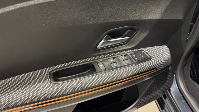 DACIA SANDERO Hatchback 5 drs