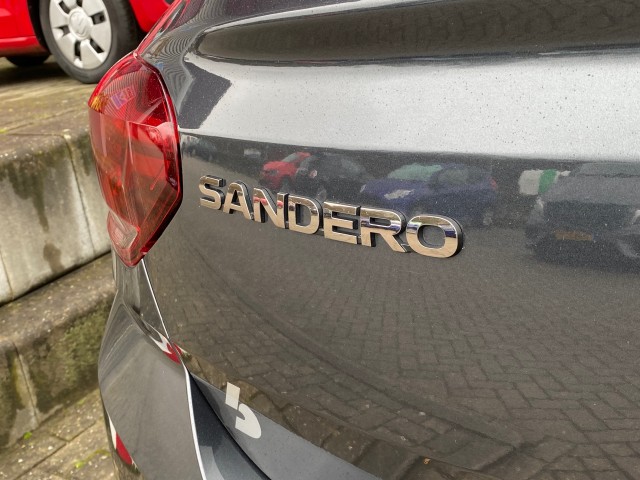 DACIA SANDERO Hatchback 5 drs