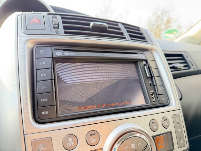 TOYOTA VERSO MPV Ruimtewagen 5 drs