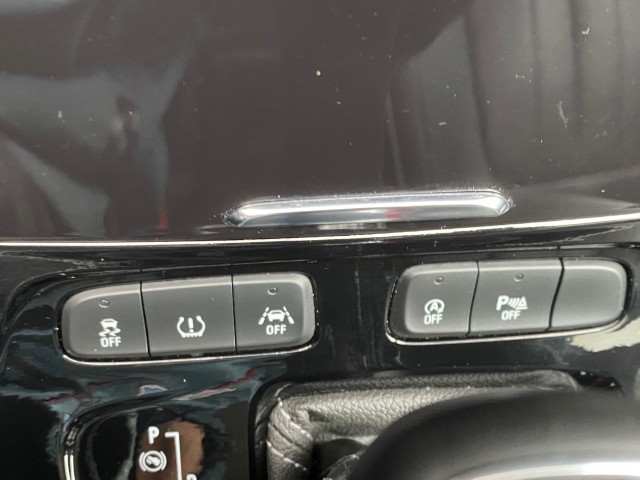 OPEL GRANDLAND SUV 5-drs