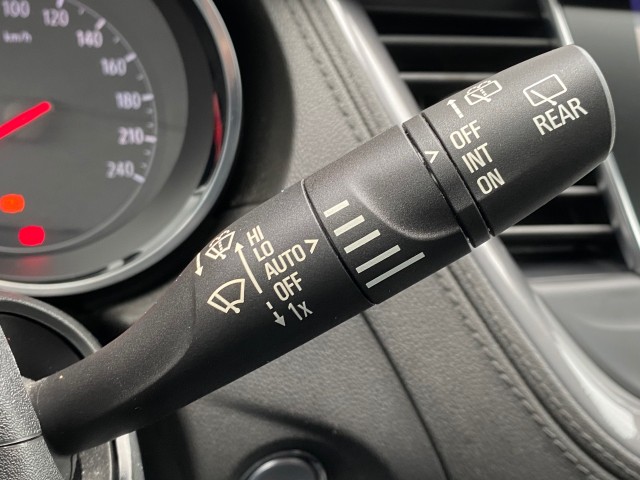 OPEL GRANDLAND SUV 5-drs