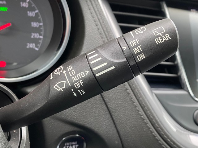 OPEL GRANDLAND SUV 5-drs