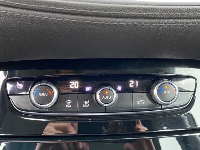 OPEL GRANDLAND SUV 5-drs