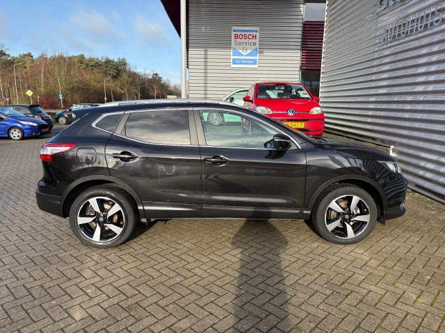 NISSAN QASHQAI SUV 5-drs