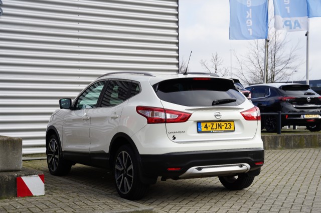 NISSAN QASHQAI SUV 5-drs
