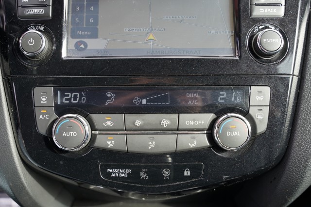 NISSAN QASHQAI SUV 5-drs